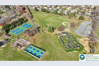 3760 Jacksonville Road, Hanover Twp, PA 18017 - Photo 5