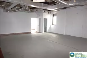 1020 Currant St, North Catasauqua Bor, PA 18032 - Photo 9