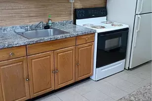 24 N 13th St, Allentown City, PA 18102 - Photo 9