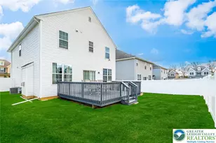 314 Kingsbarns Ln, Northampton Boro, PA 18067 - Photo 3