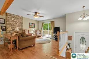 135 Dogwood Dr, Penn Forrest, PA 18229 - Photo 9