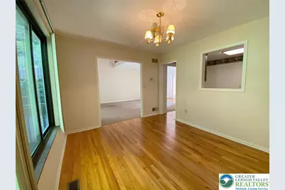 3218 Oakland Square Drive, Bethlehem City, PA 18020 - Photo 15