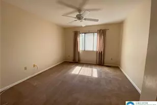 3218 Oakland Square Dr, Bethlehem City, PA 18020 - Photo 23