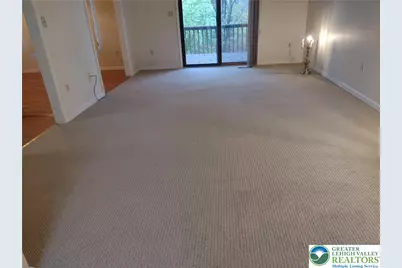 3218 Oakland Square Drive, Bethlehem City, PA 18020 - Photo 5