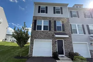 4948 Brookside Ct, Upper Saucon Township, PA 18036 - Photo 3