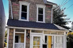 186 North St, Emmaus Boro, PA 18049 - Photo 1