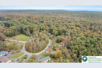 234 Viceroy Circle, Coolbaugh Twp, PA 18466 - Photo 31