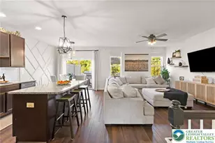 312 Redclover Ln, Upper Macungie Township, PA 18104 - Photo 11