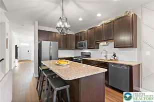 312 Redclover Ln, Upper Macungie Township, PA 18104 - Photo 9