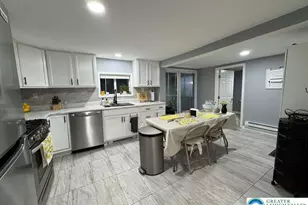 34 Cummiskey St, Wilkes Barre, PA 18702 - Photo 3