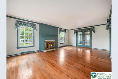 2518 Stanford Circle, Lower Macungie Twp, PA 18049 - Photo 11