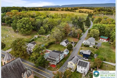 696 S Delaware Drive, Upper Mt Bethel Twp, PA 18343 - Photo 33