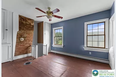 696 S Delaware Drive, Upper Mt Bethel Twp, PA 18343 - Photo 23