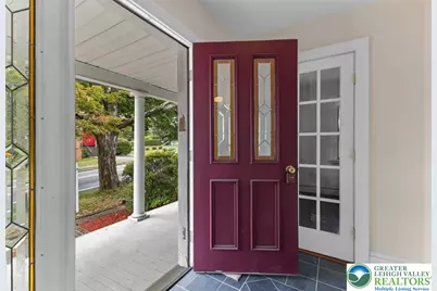 696 S Delaware Drive, Upper Mt Bethel Twp, PA 18343 - Photo 11