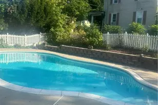 696 S Delaware Dr, Upper Mt Bethel Twp, PA 18343 - Photo 5