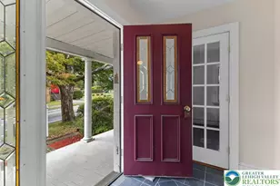 696 S Delaware Dr, Upper Mt Bethel Twp, PA 18343 - Photo 9