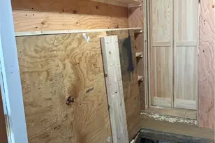 696 S Delaware Dr, Upper Mt Bethel Twp, PA 18343 - Photo 39