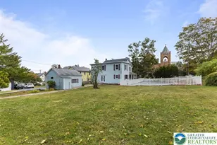 696 S Delaware Dr, Upper Mt Bethel Twp, PA 18343 - Photo 7