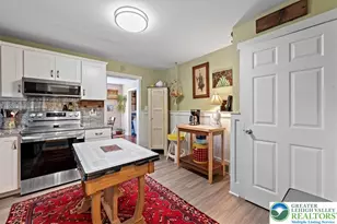 1501 Bushkill St, Wilson Boro, PA 18042 - Photo 17