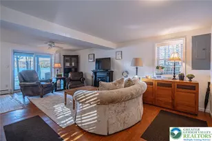 17 E Lake Dr, Clifton Twp, PA 18424 - Photo 9