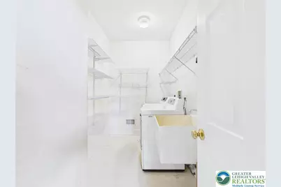 4221 Jeanette Drive, Bethlehem City, PA 18020 - Photo 15