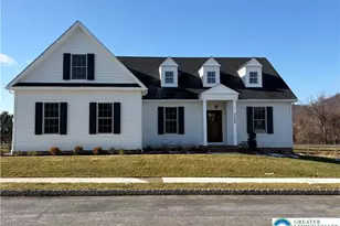 4268 Stonebridge Dr, Upper Saucon Township, PA 18015 - Photo 1