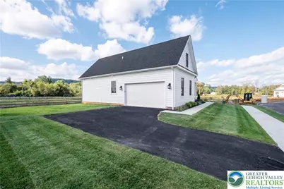 4268 Stonebridge Drive, Upper Saucon Township, PA 18015 - Photo 5