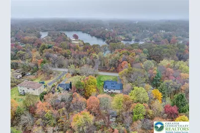 306 Cedar Drive, Tobyhanna Twp, PA 18334 - Photo 5