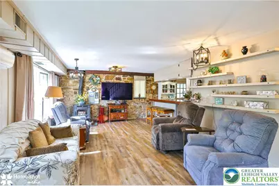 445 Morvale Road, Williams Township, PA 18042 - Photo 5