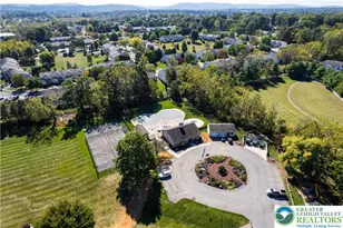 114 Franklin Ct, Bethlehem Township, PA 18020 - Photo 5