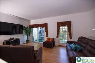 114 Franklin Ct, Bethlehem Township, PA 18020 - Photo 7