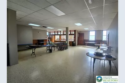 429 Walnut Street #2, Catasauqua, PA 18032 - Photo 5