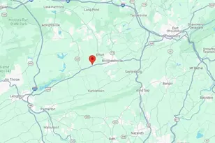 3036 Pleasant View Dr, Polk Twp, PA 18058 - Photo 5