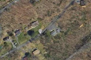 127 Highland Terrace, Smithfield, PA 18301 - Photo 3