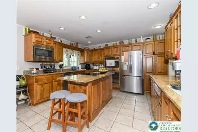 4500 Hanoverville Road, Lower Nazareth Twp, PA 18020 - Photo 9