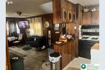 45 Sycamore Drive, Moore Township, PA 18014 - Photo 5