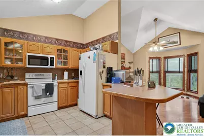 338 Fernwood Drive, East Stroudsburg, PA 18301 - Photo 7