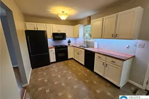 656 Furnace St, Emmaus Boro, PA 18049 - Photo 5