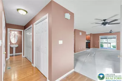 4139 Coleman Street, Bethlehem Township, PA 18020 - Photo 15