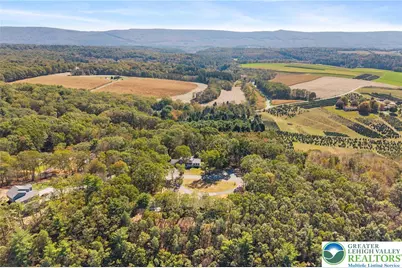 322 Manor Lane E, Mahoning Twp, PA 18235 - Photo 25