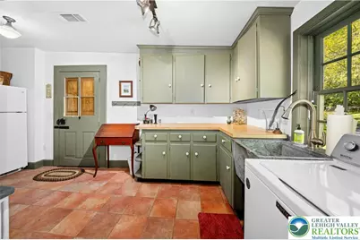 1701 Chain Dam Road, Palmer Twp, PA 18045 - Photo 17