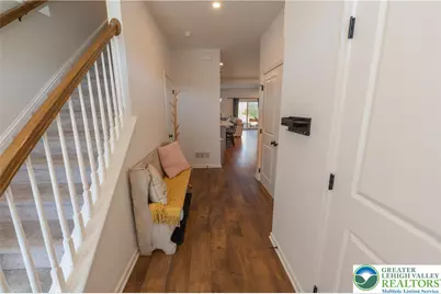 543 Long Street, Emmaus Boro, PA 18049 - Photo 3