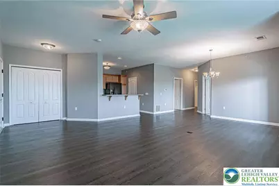 6885 Pioneer Drive, Lower Macungie Twp, PA 18062 - Photo 7