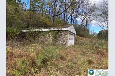 8165 Weavers Court, Lynn Township, PA 18066 - Photo 9