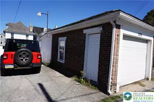 1074 W Berwick St, Easton, PA 18042 - Photo 5