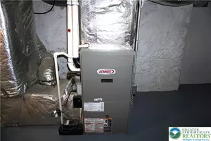 1074 W Berwick St, Easton, PA 18042 - Photo 15