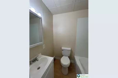201 Main Street #2, Slatington Boro, PA 18080 - Photo 9