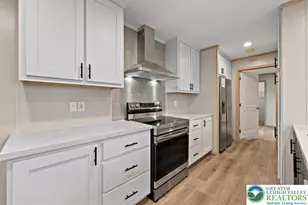 11 Woodland Ln, Longswamp Twp, PA 19539 - Photo 9