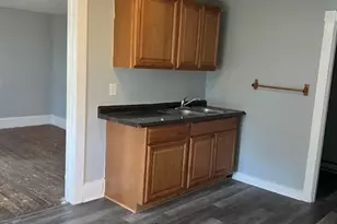 501 W Berwick St, Easton, PA 18042 - Photo 3