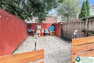 137 N 3rd St, Allentown, PA 18101 - Photo 25